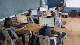 תרומת מחשבים מאלביט, צילום: אלביט מערכות